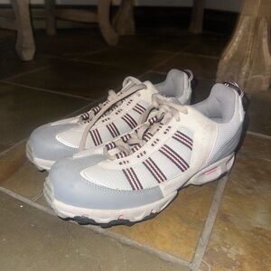 Stylish Women's Cycling Shoes - White and Gray